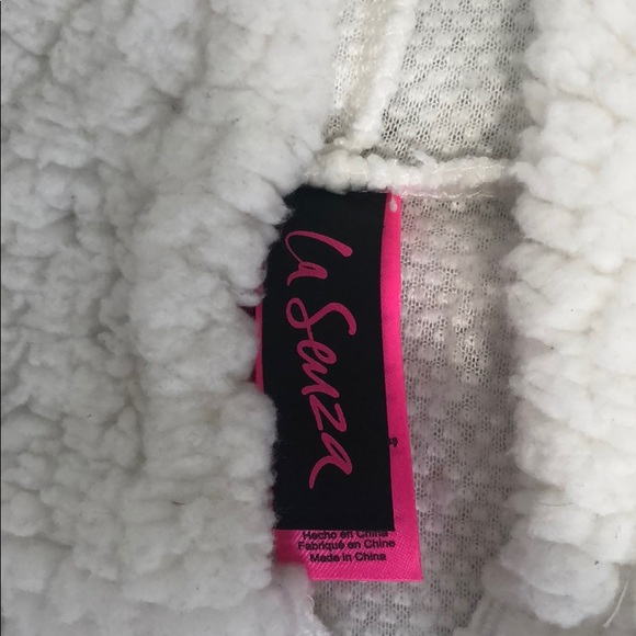 SHERPA HOODED QUARTER ZIP SWEATER - Picture 2 of 3